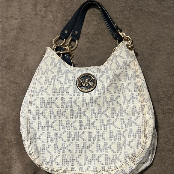 Michael Kors Cream and Black Hobo Bag - Picture 1 of 2